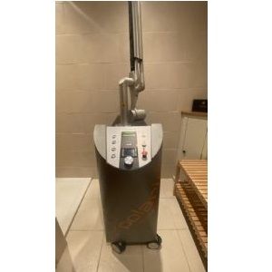 Polaris Q-Switched Ruby Laser