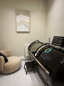 HENSHAW XL PRO HYPERBARIC OXYGEN 