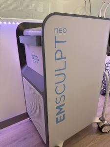 Emsculpt Neo with Paddles