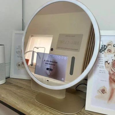 AI smart mirror skin scanner