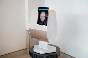 MC88 skin analysis machine with Apple iPad
